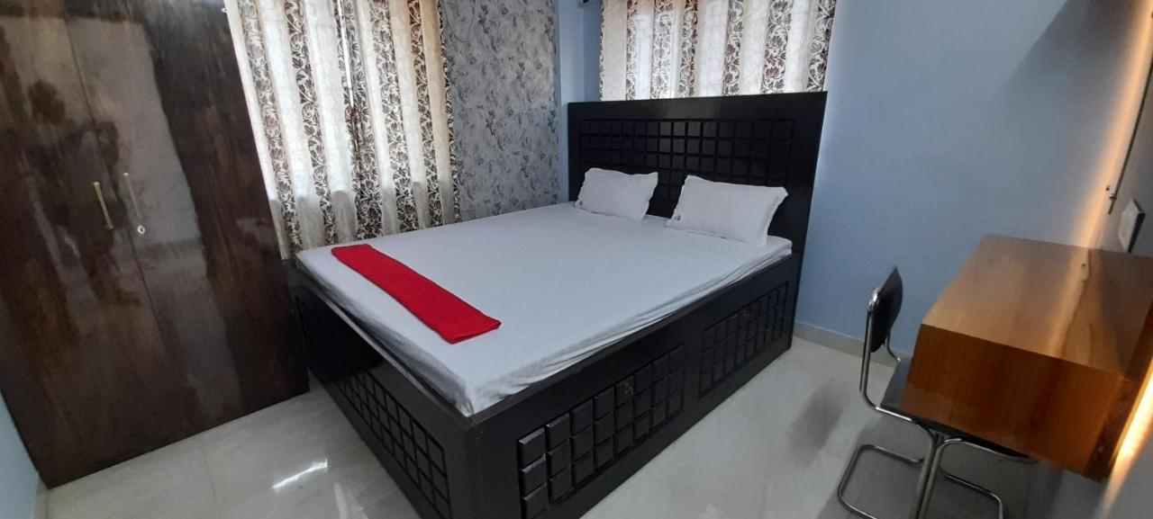 Garden Guest House Near Rene Tower Ruby General Hospital Kolkata Ngoại thất bức ảnh