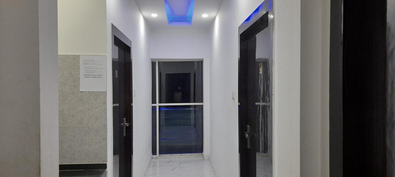 Garden Guest House Near Rene Tower Ruby General Hospital Kolkata Ngoại thất bức ảnh