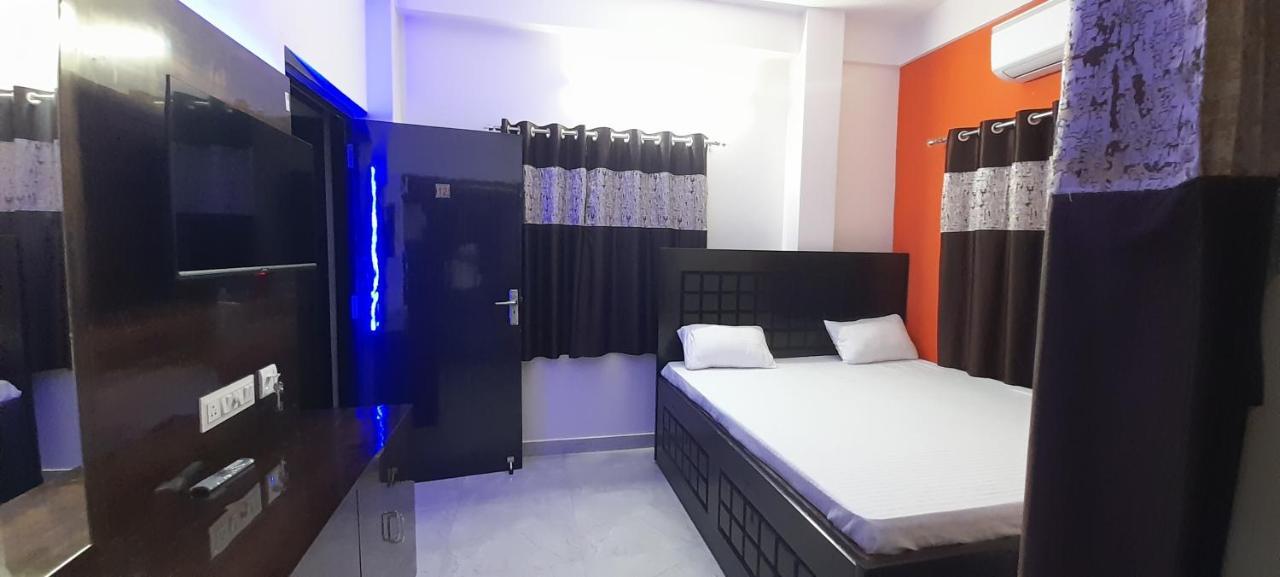 Garden Guest House Near Rene Tower Ruby General Hospital Kolkata Ngoại thất bức ảnh