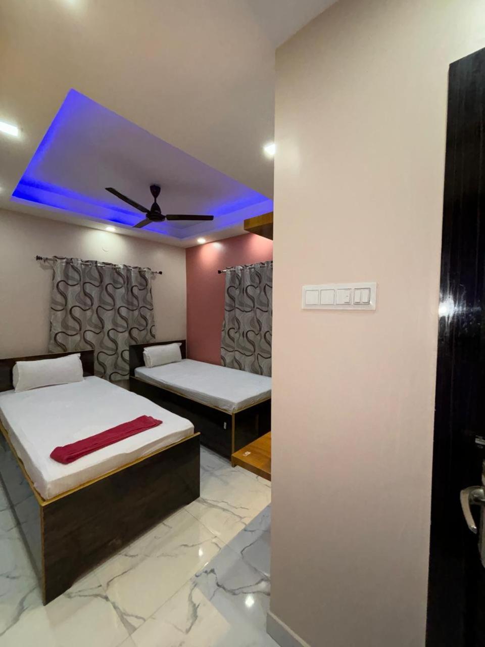 Garden Guest House Near Rene Tower Ruby General Hospital Kolkata Ngoại thất bức ảnh