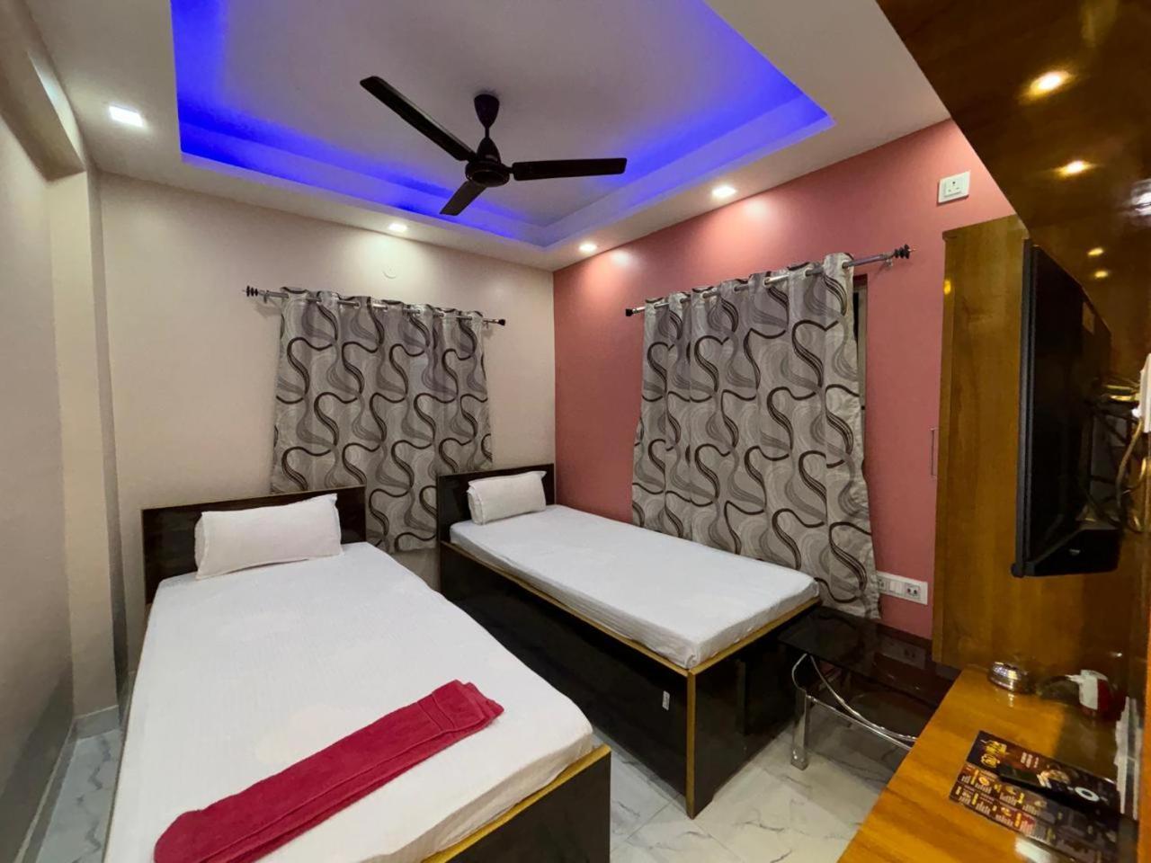 Garden Guest House Near Rene Tower Ruby General Hospital Kolkata Ngoại thất bức ảnh