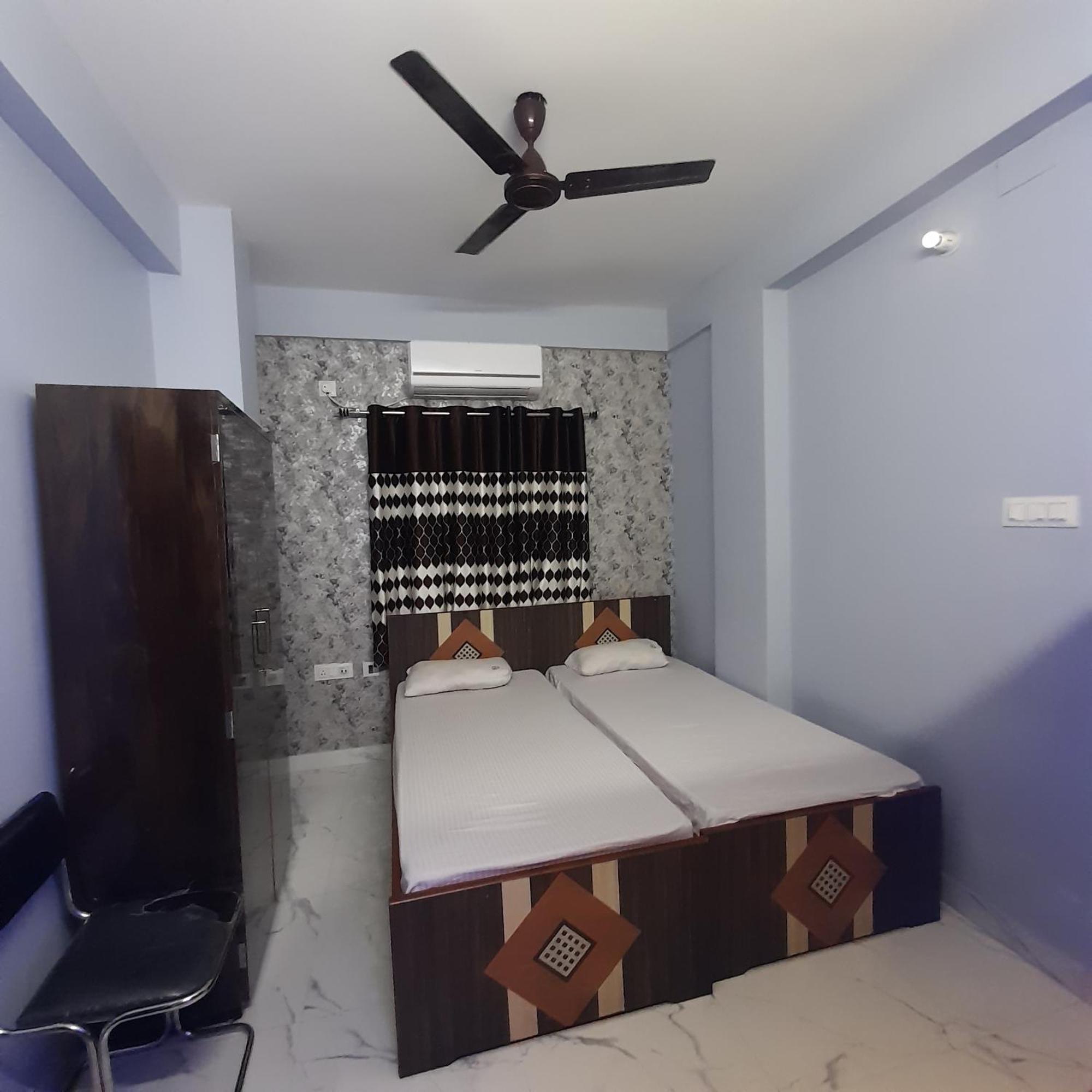 Garden Guest House Near Rene Tower Ruby General Hospital Kolkata Phòng bức ảnh