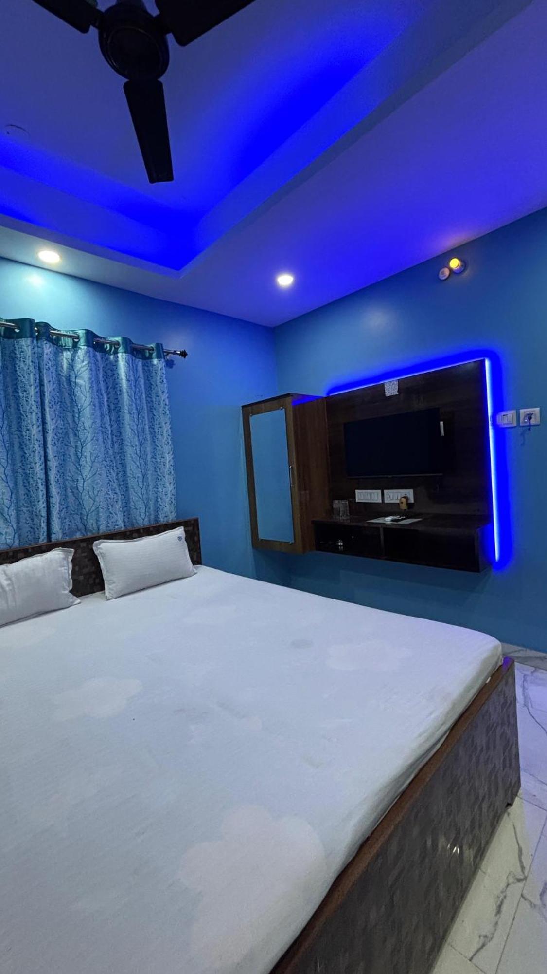 Garden Guest House Near Rene Tower Ruby General Hospital Kolkata Ngoại thất bức ảnh